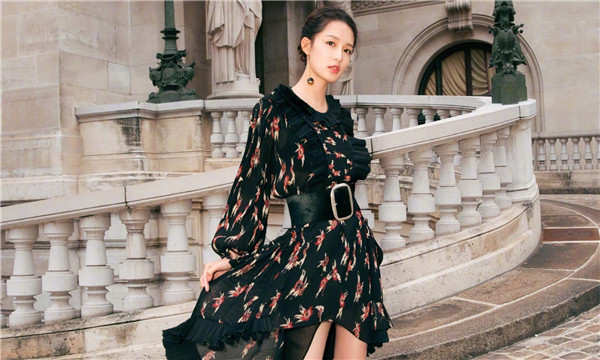 福贡标题：包生男孩机构：助你成功代怀生子，实现家庭梦想