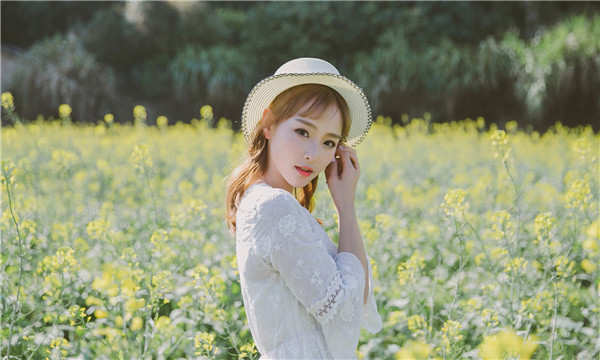 福贡标题：想找个女人帮忙生孩子的有效解决方案，助您圆梦家庭